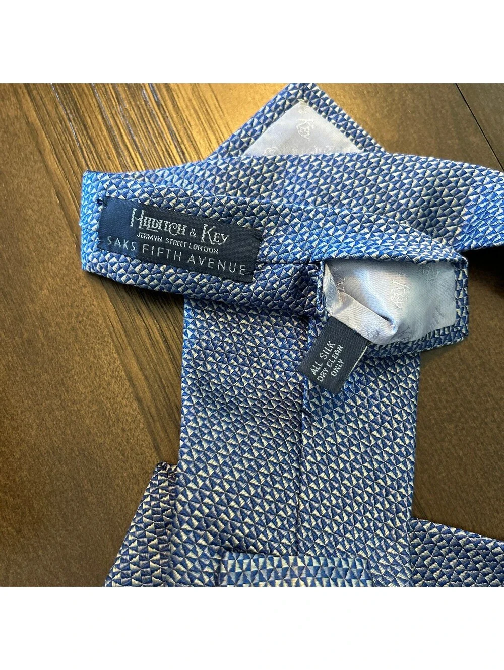 Hilditch & Key Saks Fifth Avenue Silk Tie Blue Geometric NWOT